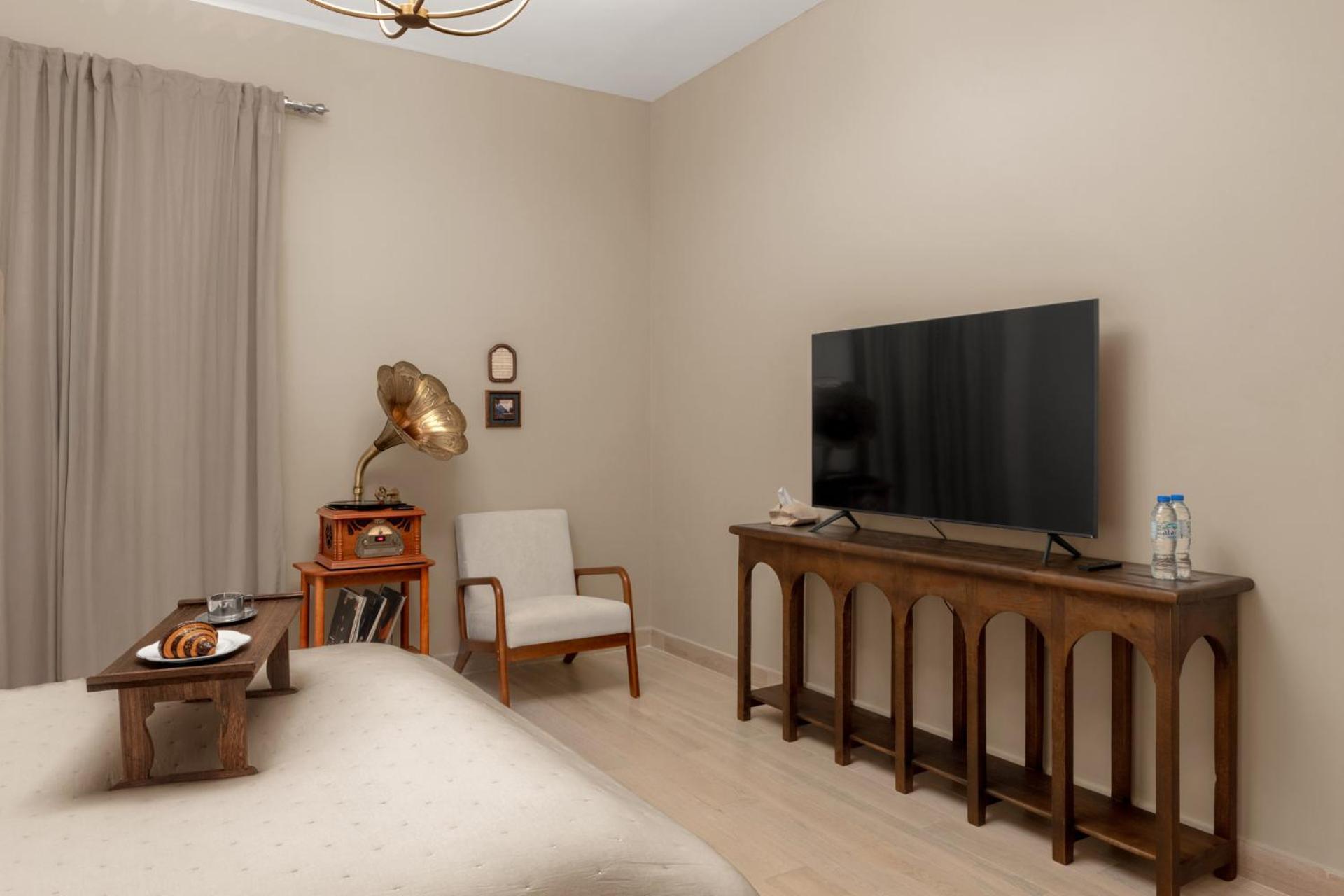 Vintage Nights Apartment *